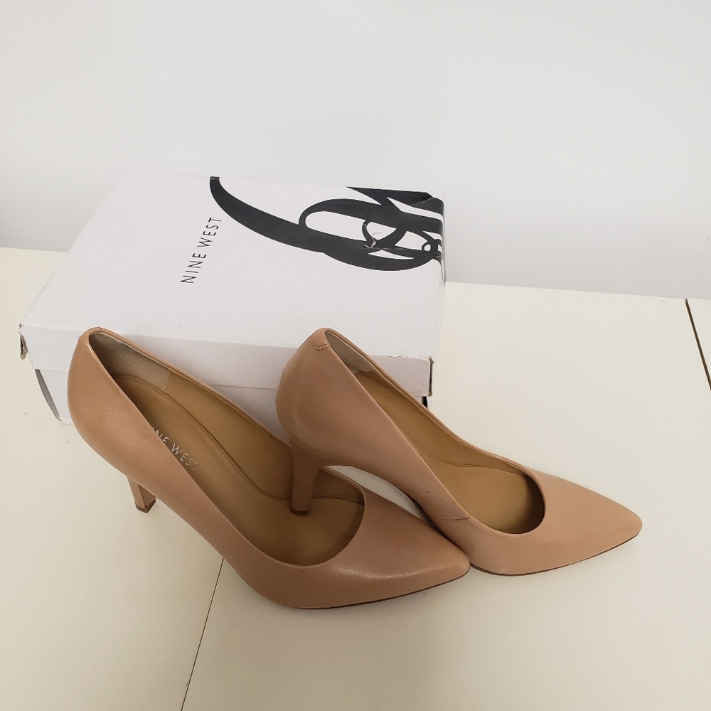 Nine West pumps